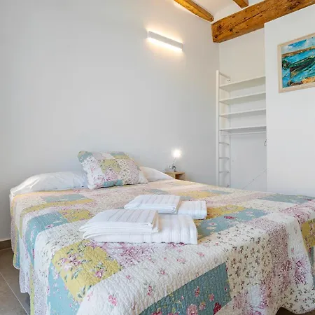 Apartment Hauzify I Sol *